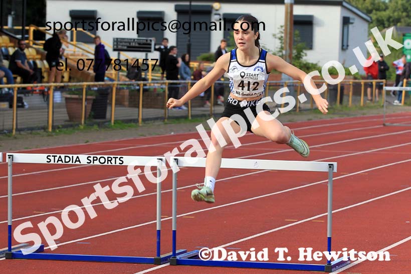 Hurdles, 2023 NEGP 5 Monkton, Wed, July 26th. Photo: David T. Hewitson/Sports for All Pics